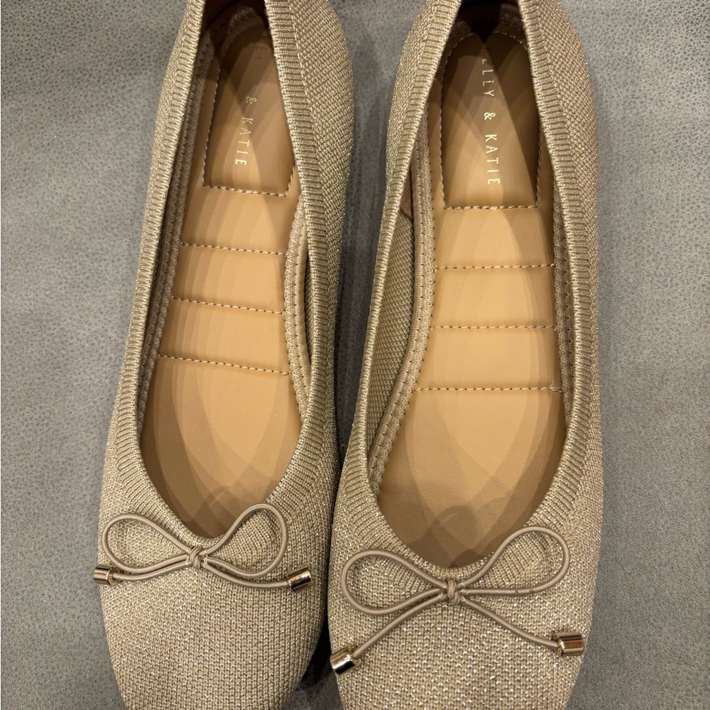 Kelly & Katie Gold-Tone Beige Ballet Flats with Bow Accent - Picture 4 of 5